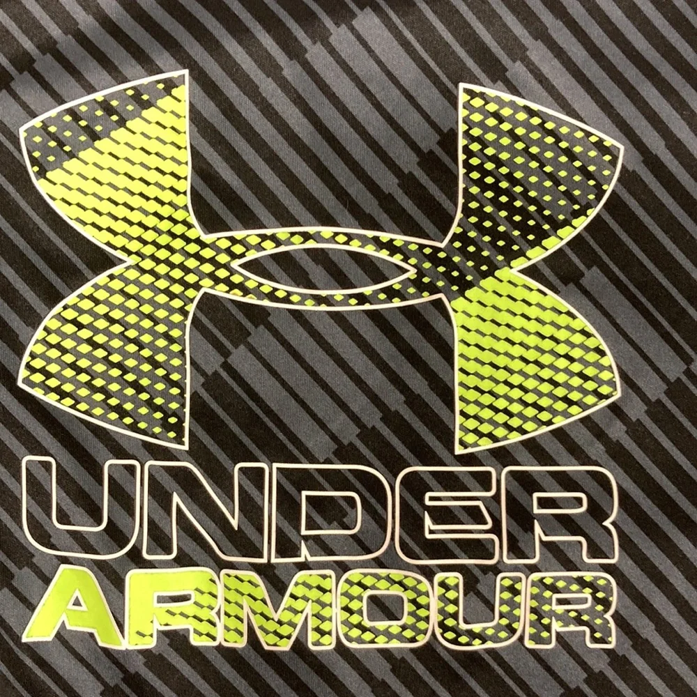 Underarmour heatgear logo black grey short sleeve t-shirt tee size 6